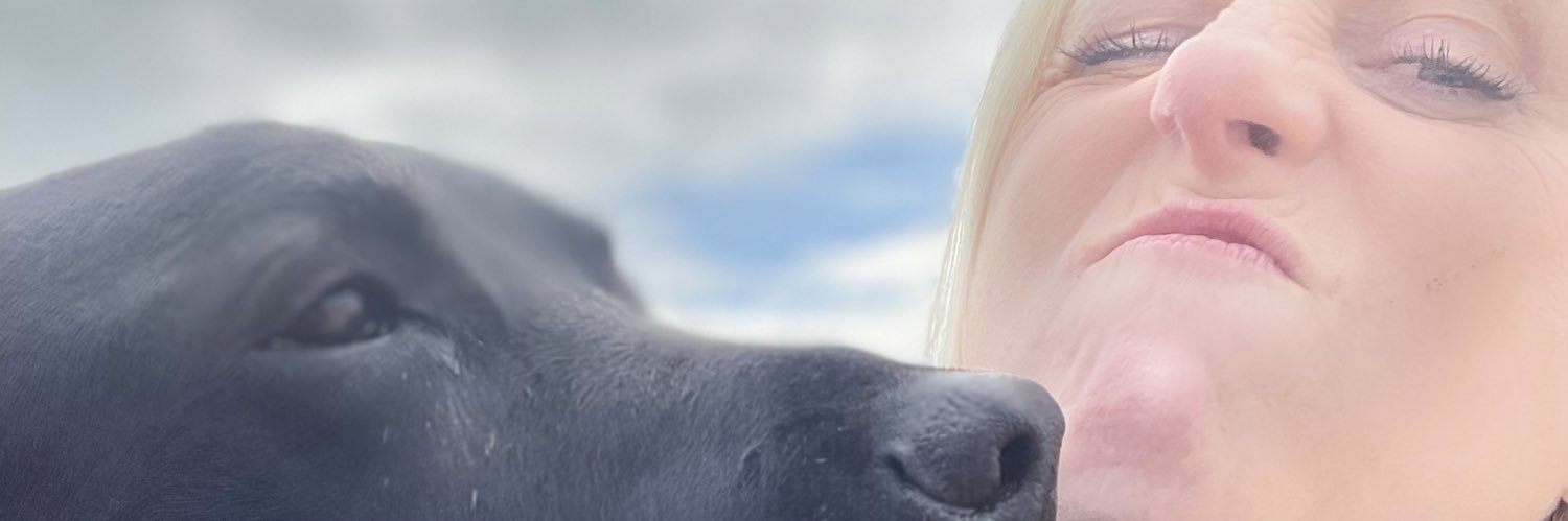 BeckyLonsdal3's profile banner image