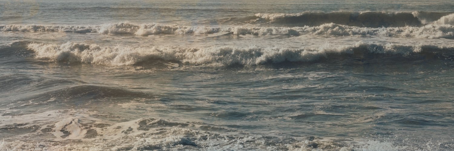 robindarlington's profile banner image