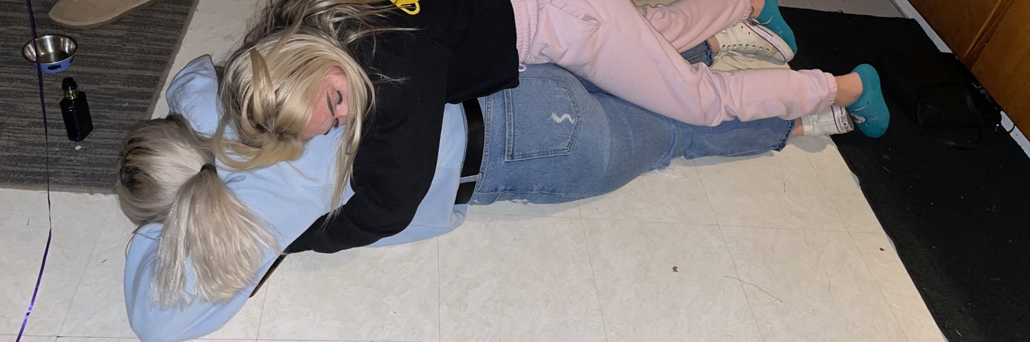 Awhittty's profile banner image