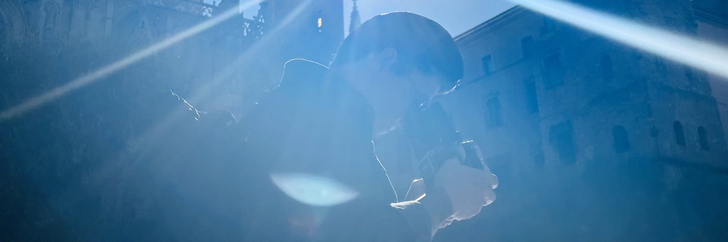 frank_fyan's profile banner image