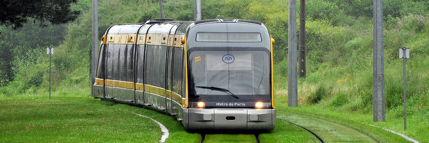 Metro do Porto's banner