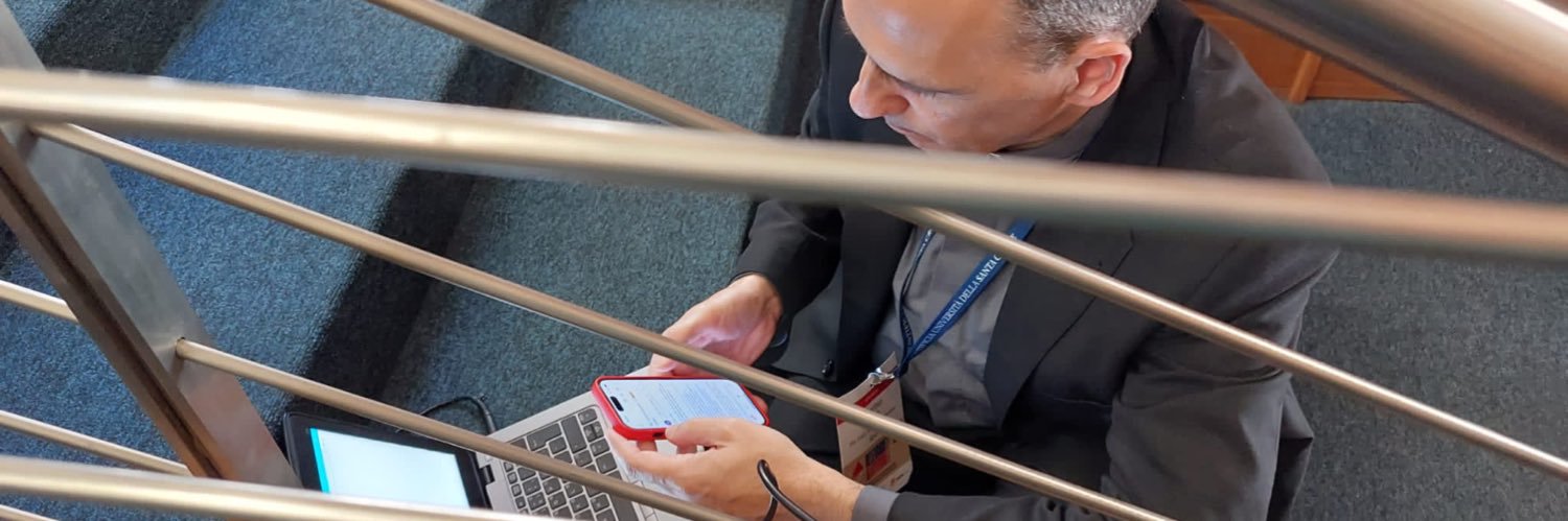 Josetxo Vera ن banner