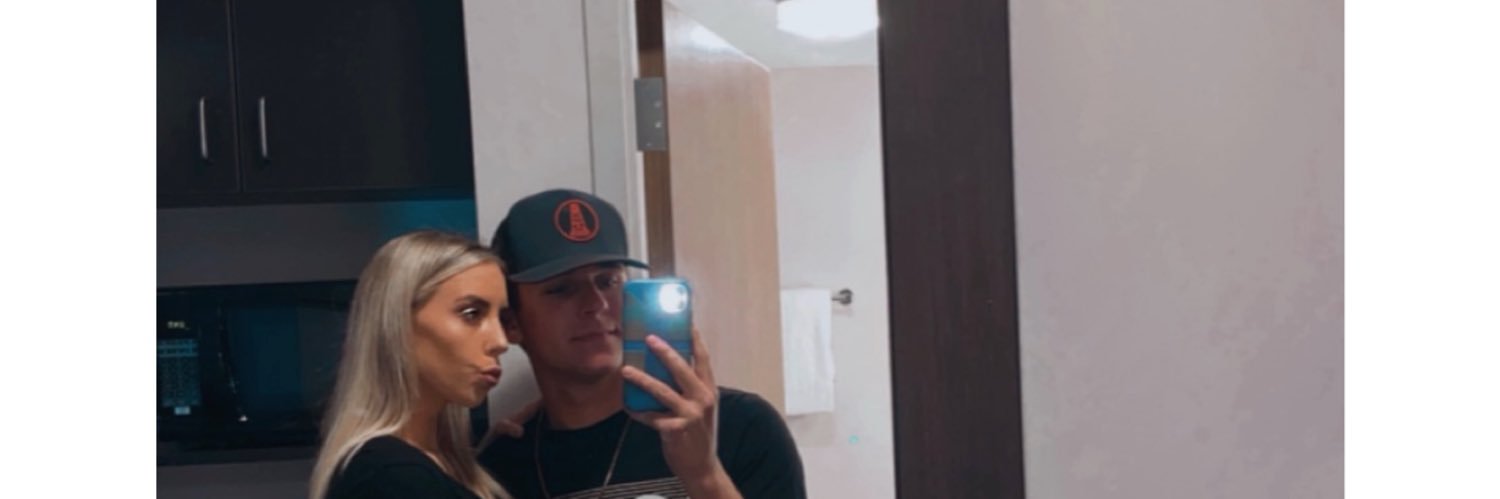 Hayleeee00's profile banner image