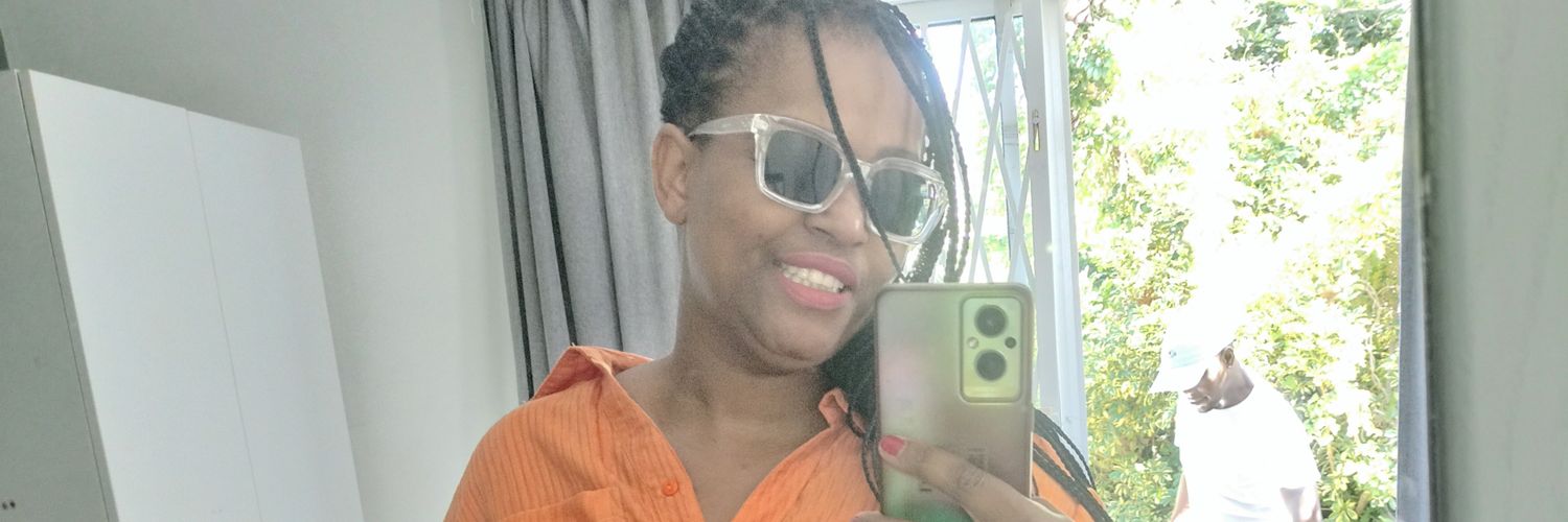 ThandiSulo's profile banner image