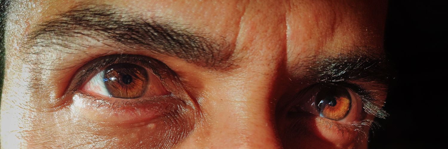 César Marino banner
