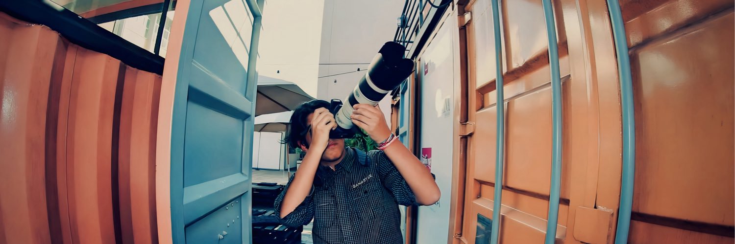 robertozaum's profile banner image
