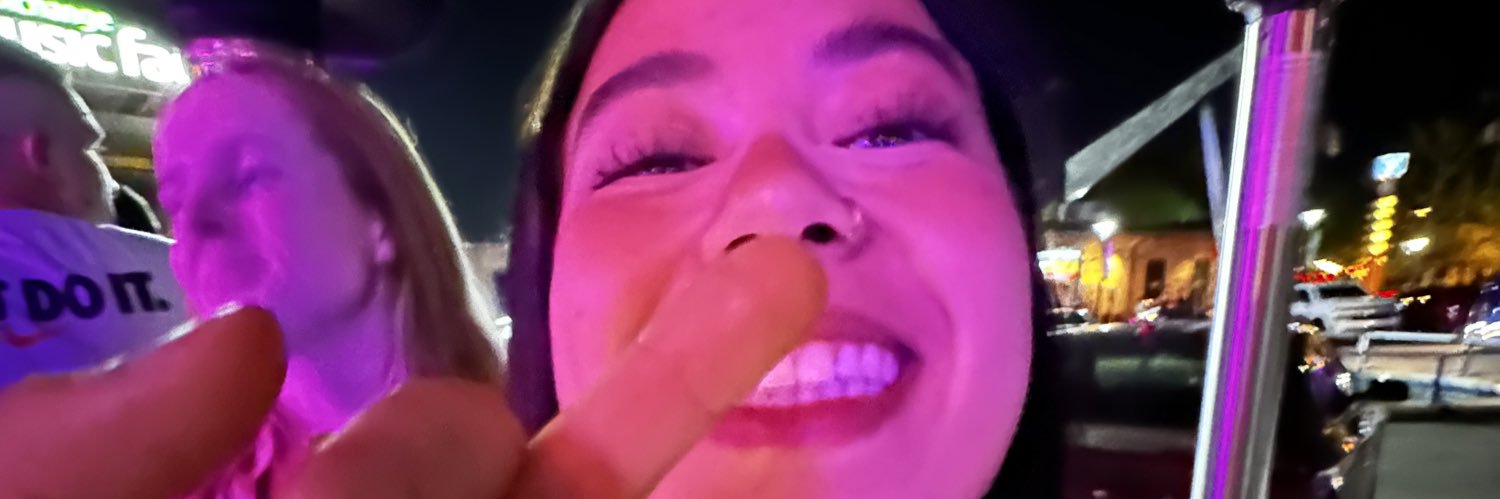 hannaveraa's profile banner image