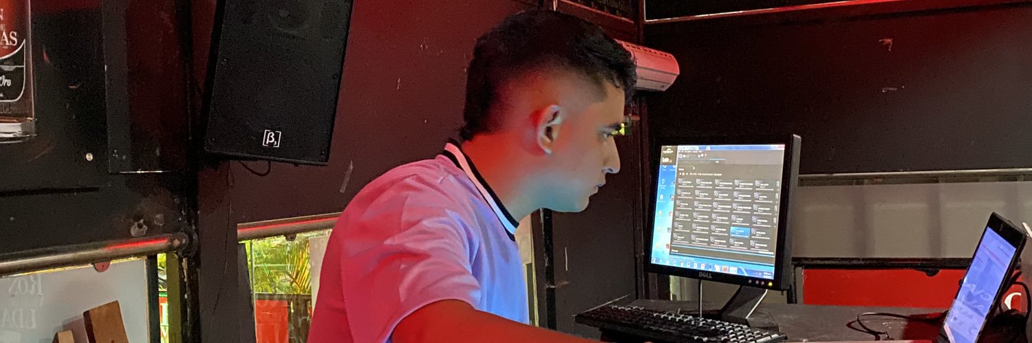 Viarguz's profile banner image