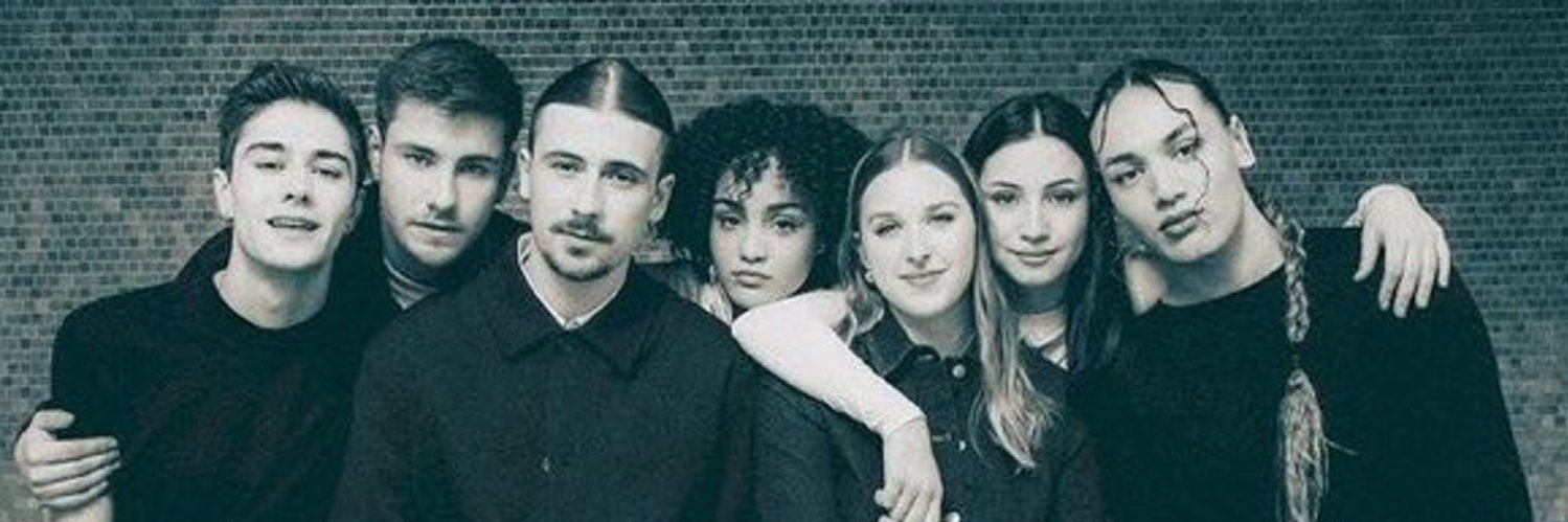 meg_rll's profile banner image