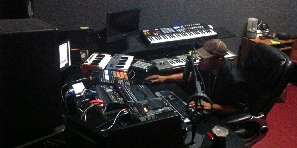CONFEZZMUZIC's profile banner image