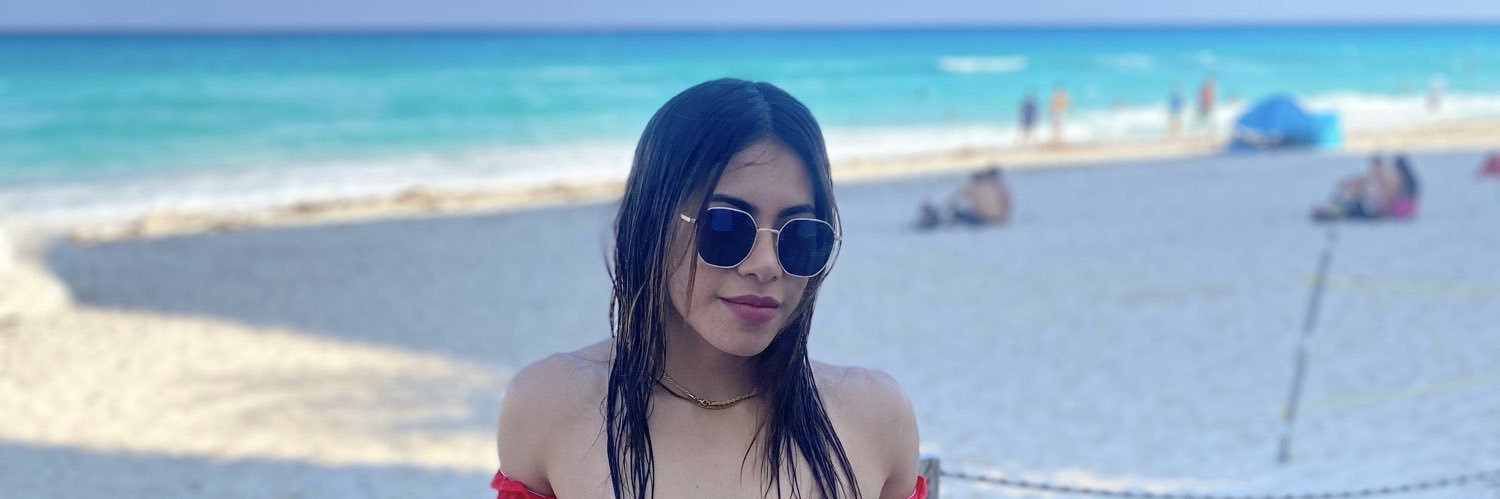 AdrianaaDimas's profile banner image