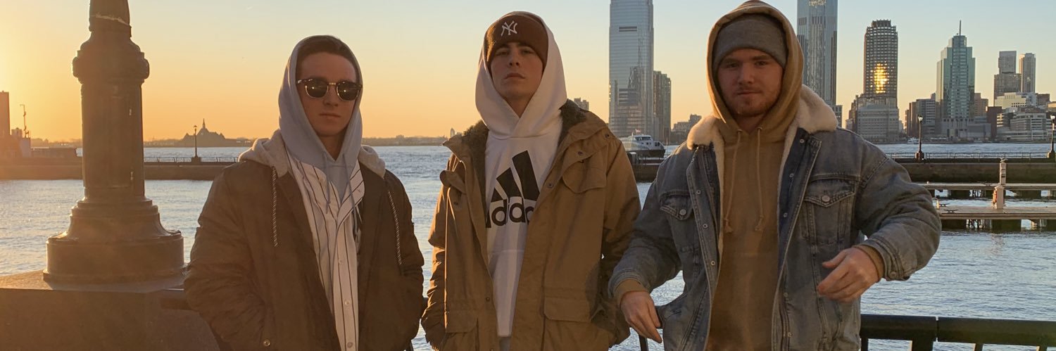 RossShack's profile banner image