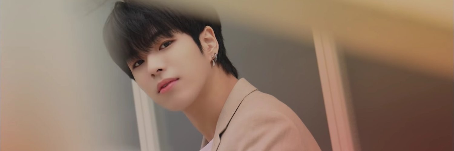 HYUKFOLDER's profile banner image