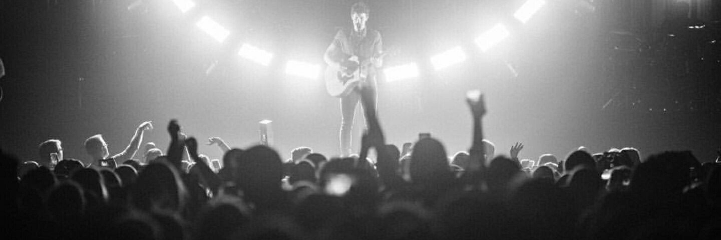 damnmendes98's profile banner image