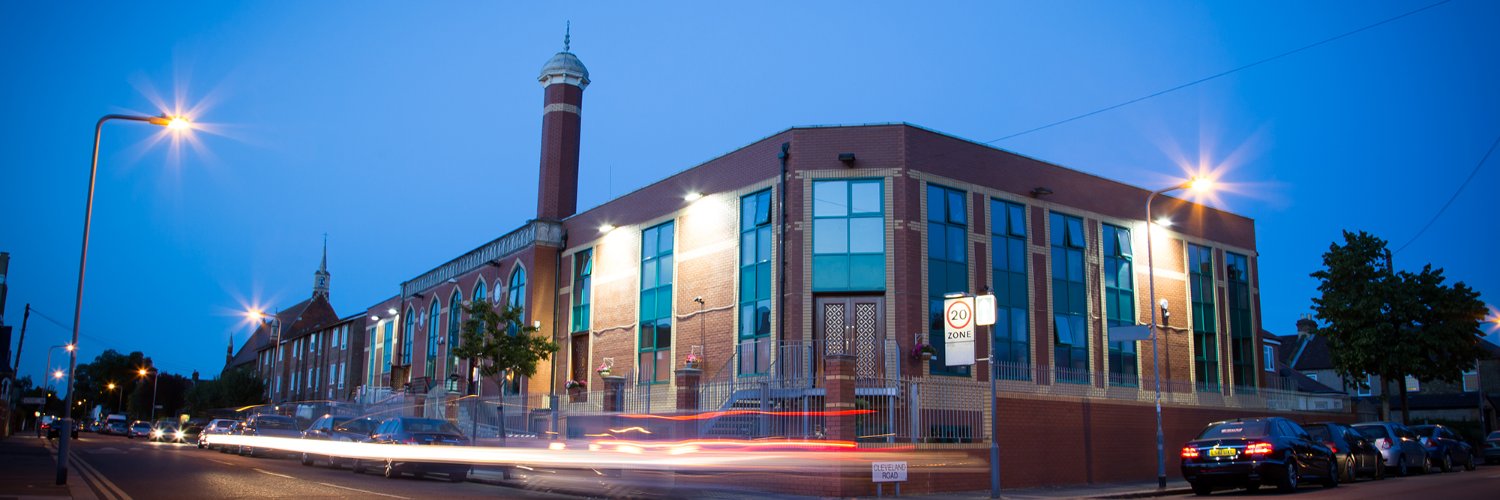 ilfordmosque's profile banner image