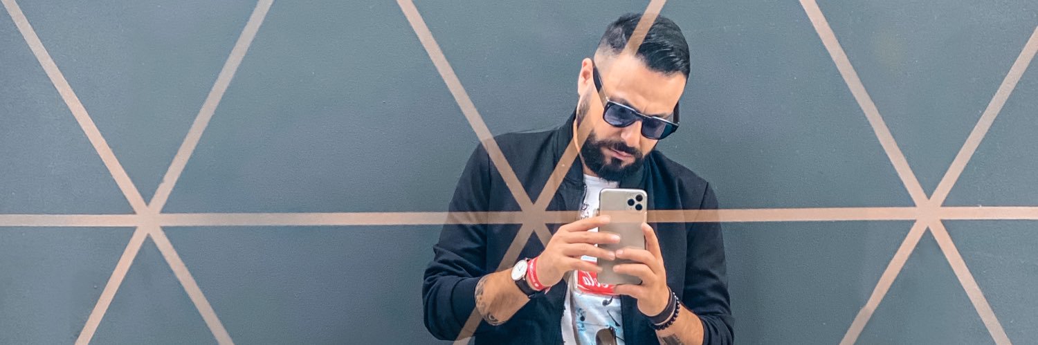 Elikhawli's profile banner image