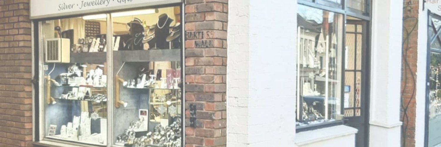 DepaulJewellery's profile banner image