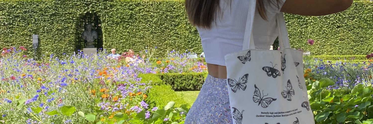 CharlotteBal1's profile banner image