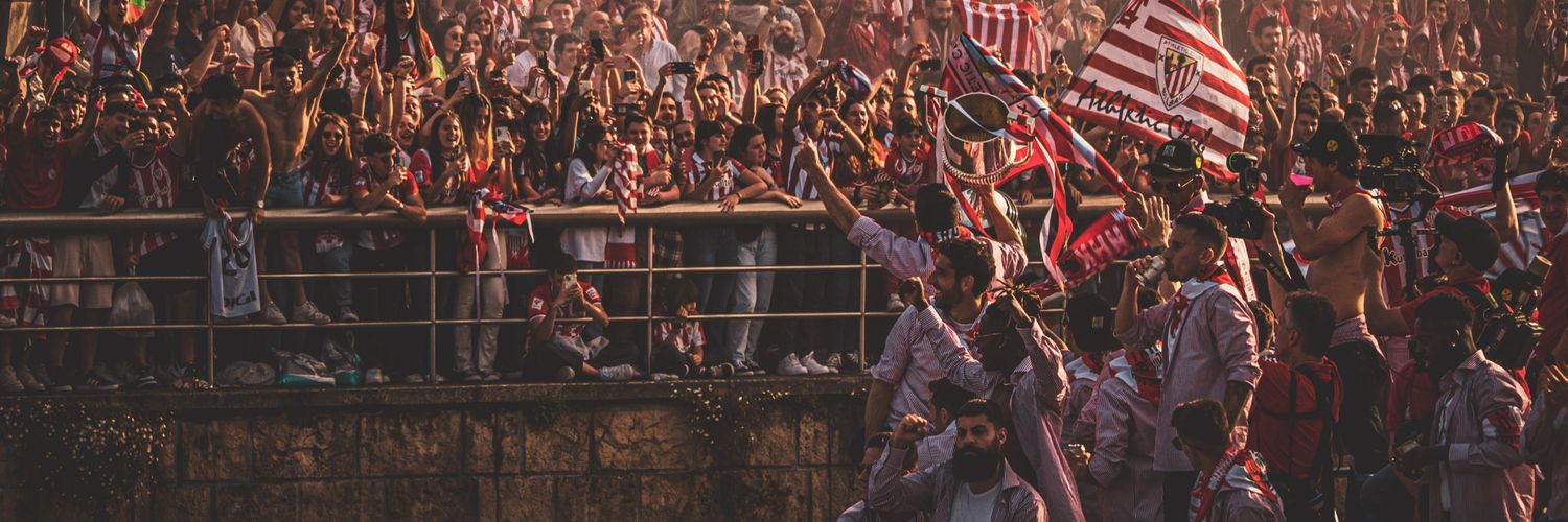 DeErraEma's profile banner image