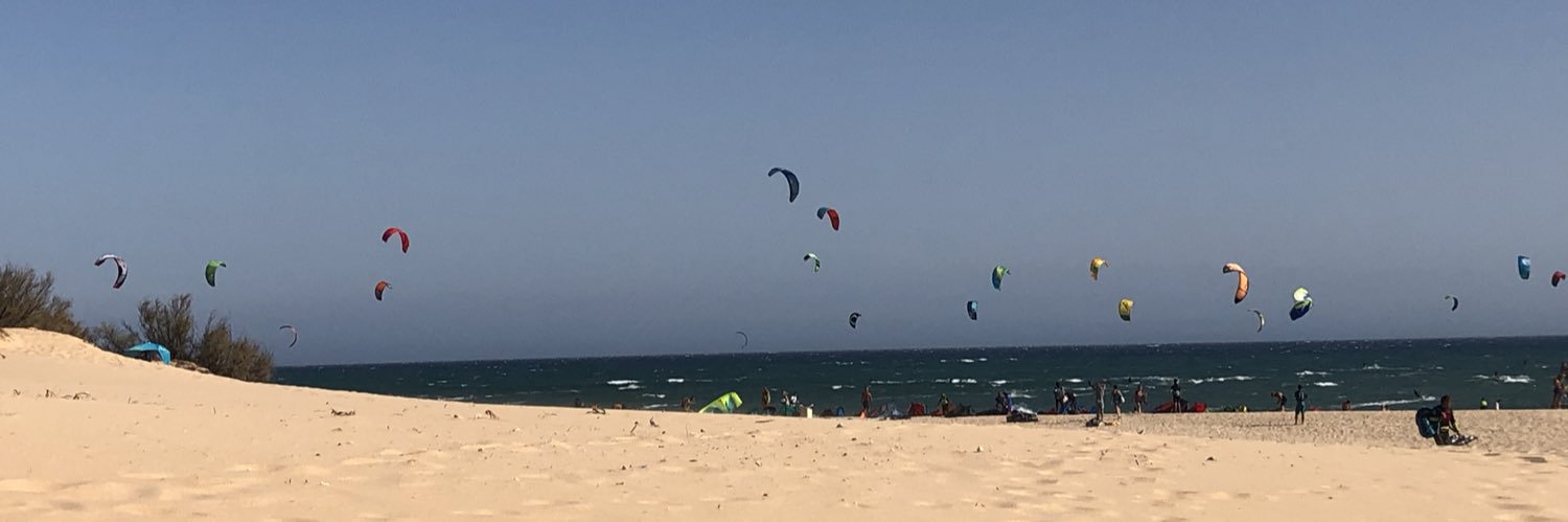 María RoManza banner