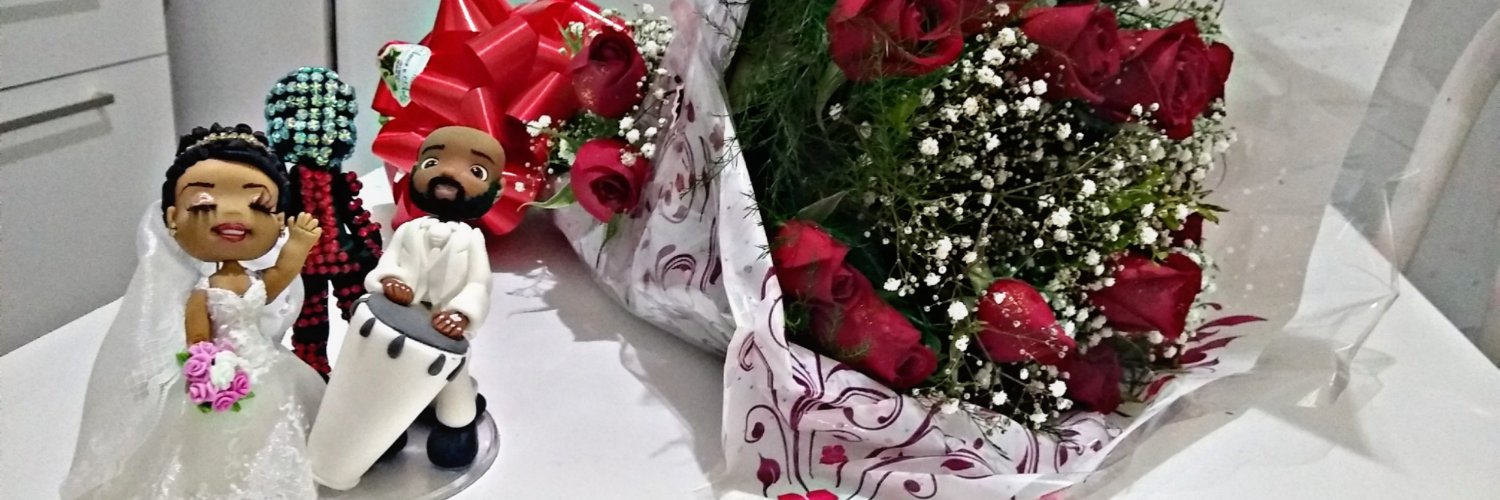 RoseDerlandes's profile banner image