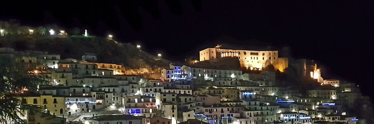 carluccian's profile banner image