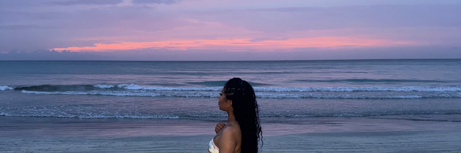 h0whyuhere's profile banner image