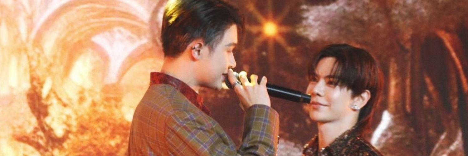 hellowtheworld's profile banner image