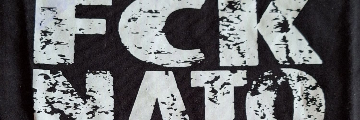 Slythe Bondsman⚫️🔴🟡 💙💙💙☮️ ✌️ Eisern🔴⚪️ banner