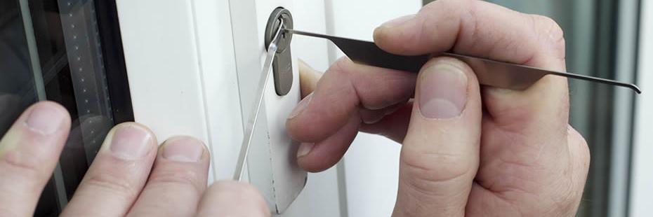 Locksmiths Now banner