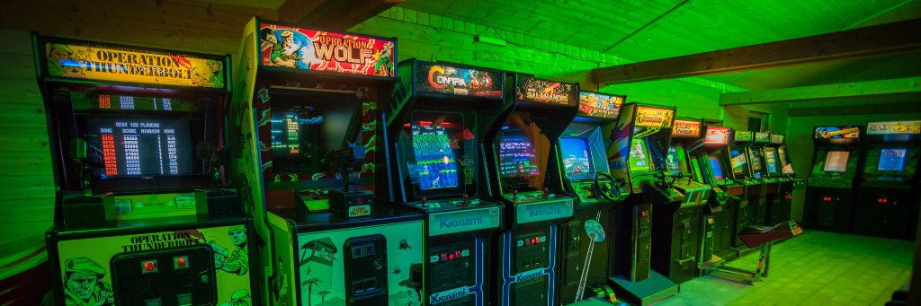ArcadeHry's profile banner image