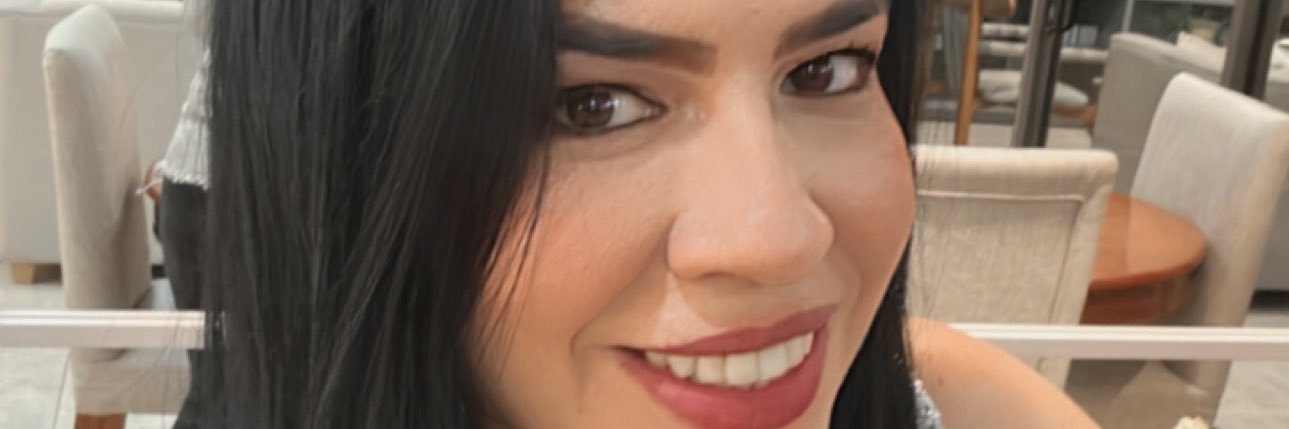 antonellalora's profile banner image