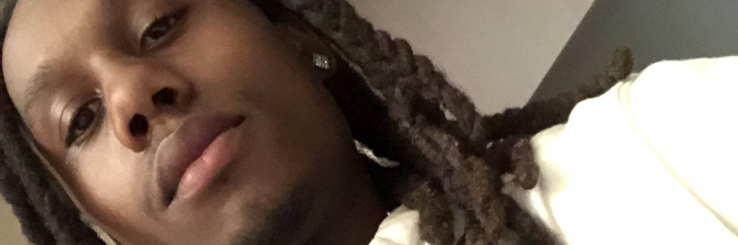 De$hawn banner