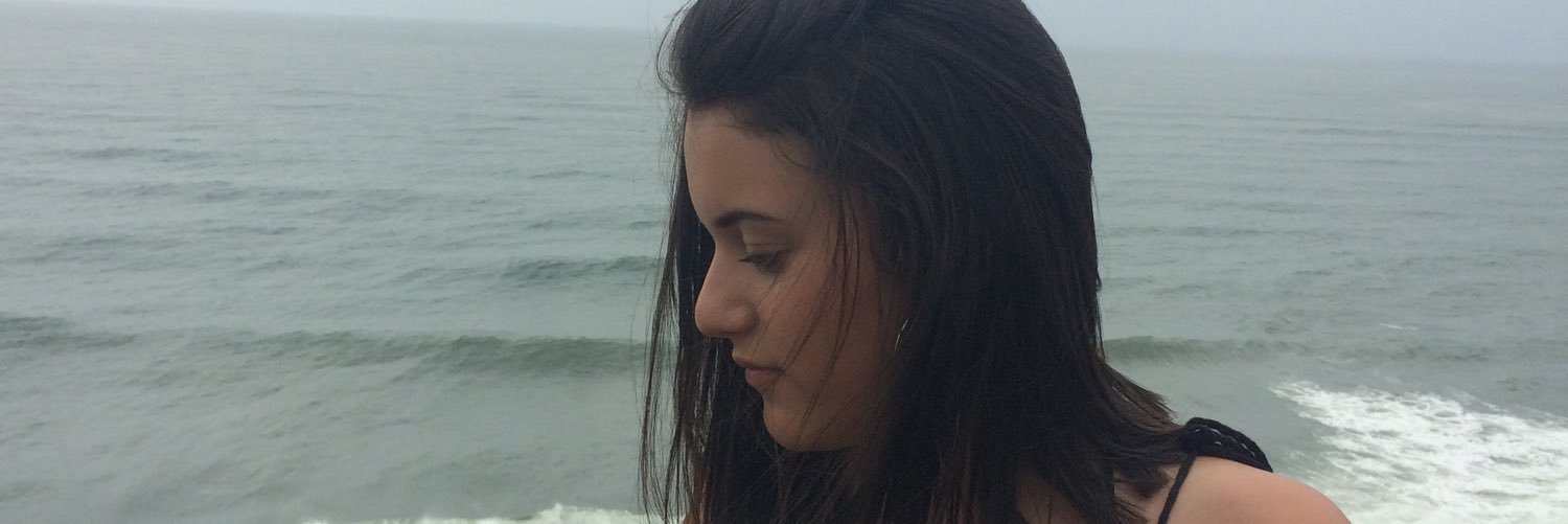 Juliaana's profile banner image