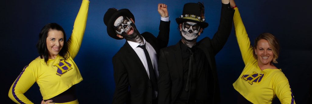 beckyyylee's profile banner image