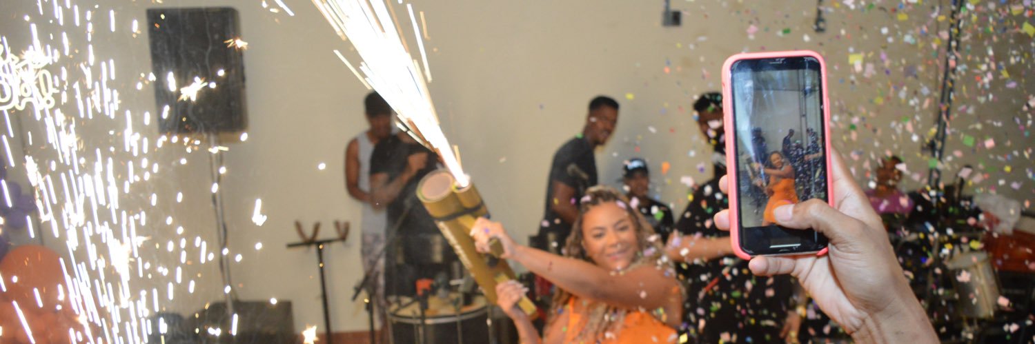 Raquel banner