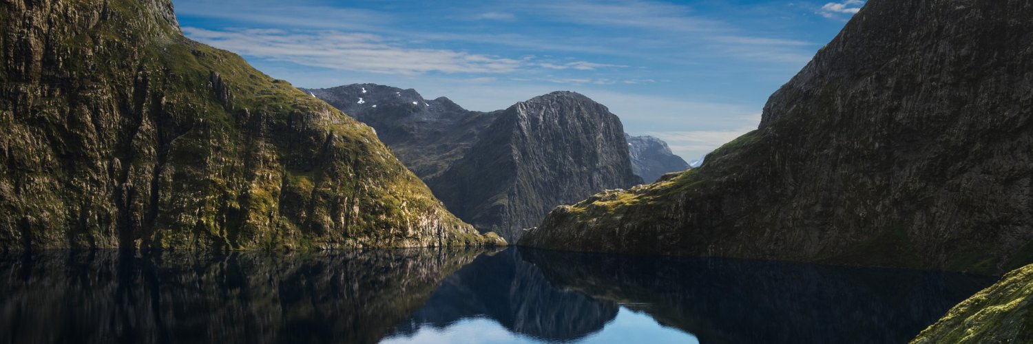 くにふと🔞CG集・漫画配信中！ banner