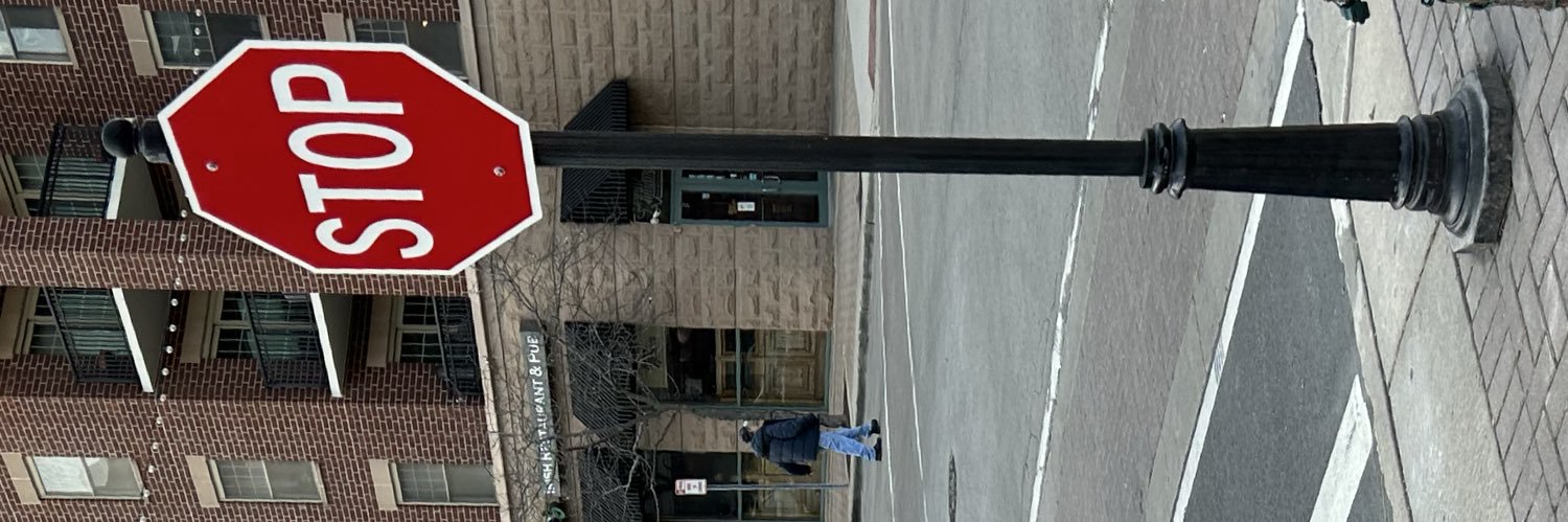 Σαράντα+2 banner