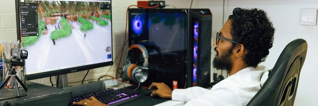 Ahmed Nashiz banner