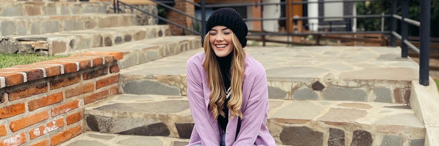 FernandaApca's profile banner image