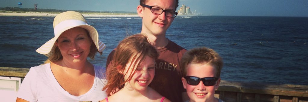 LenaW73's profile banner image