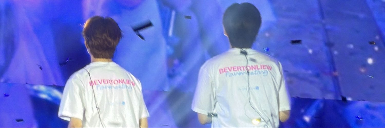 AomSiniiz's profile banner image