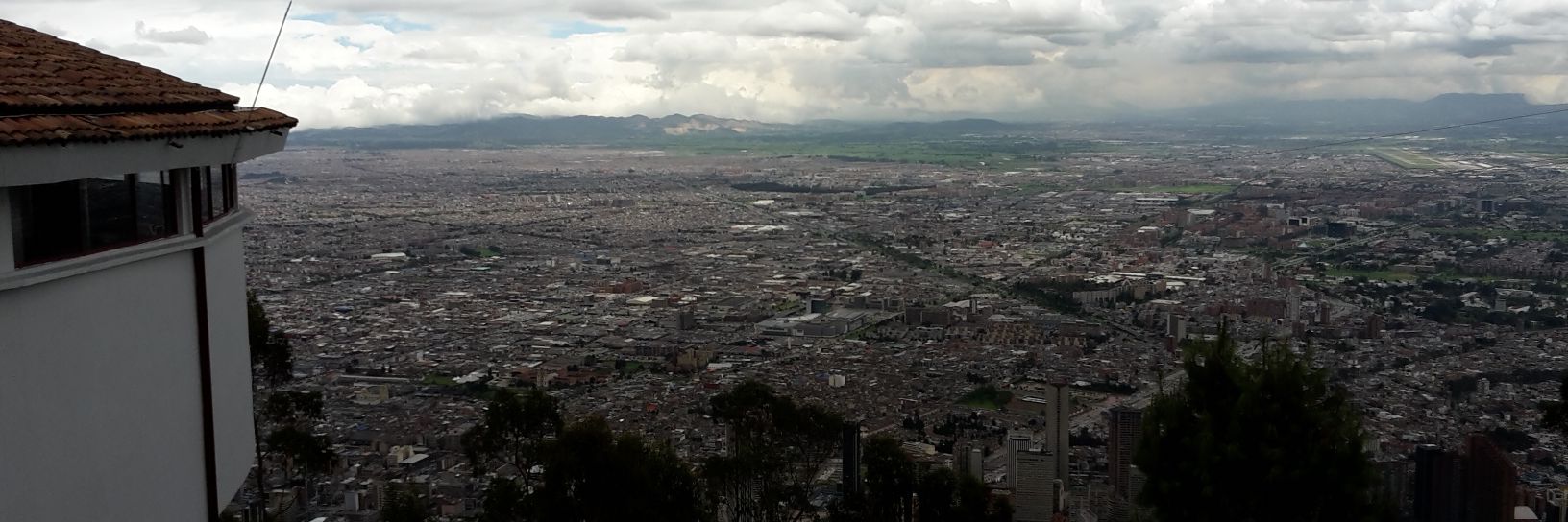 alejo_aym's profile banner image