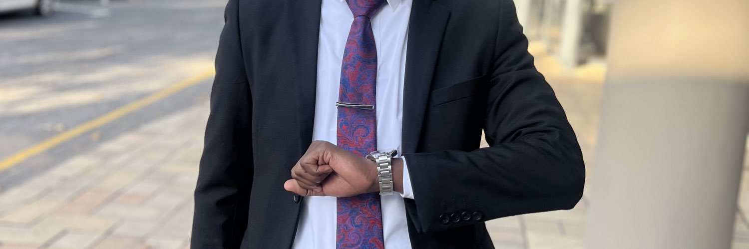 Thulani_M⚖ banner