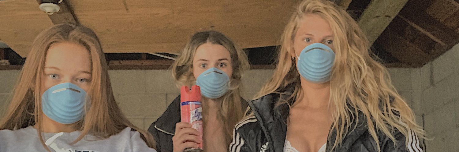 roboclo's profile banner image
