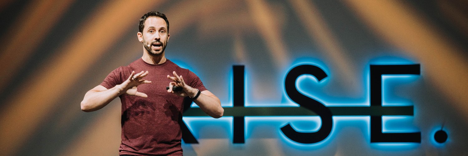 AlexOrtner's profile banner image