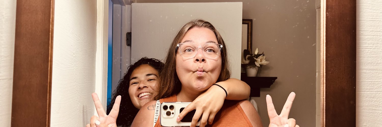 haleyrose1997's profile banner image