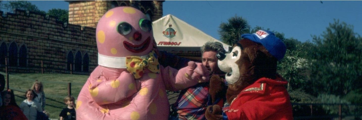 andywlow's profile banner image