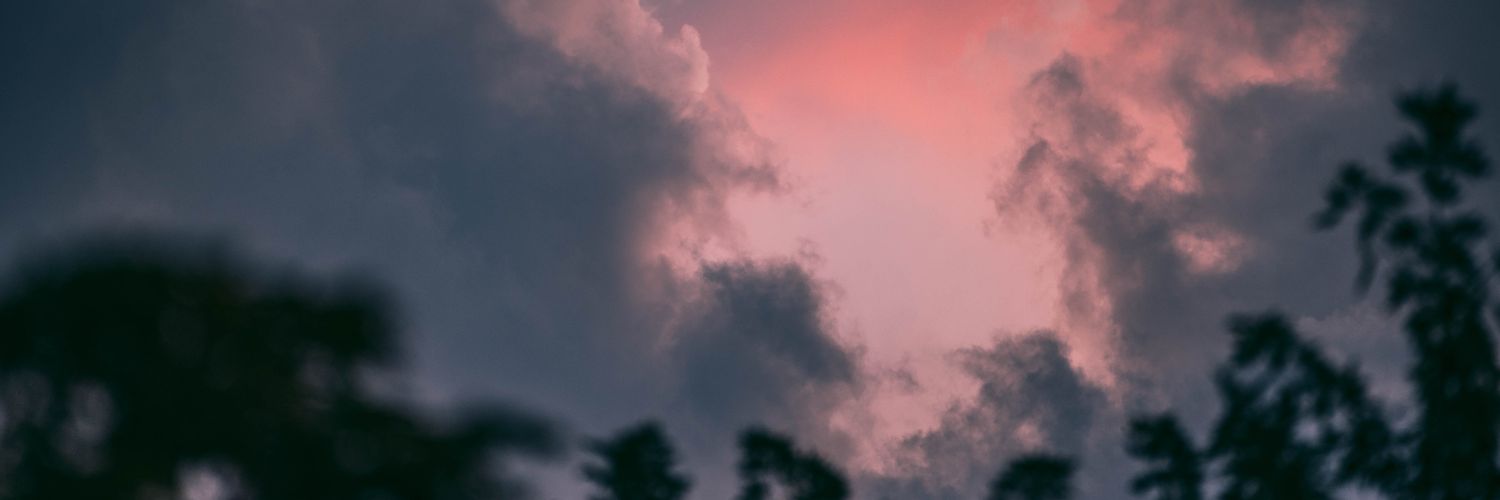 THÚ ÉDÚÁRDÍTÓ banner