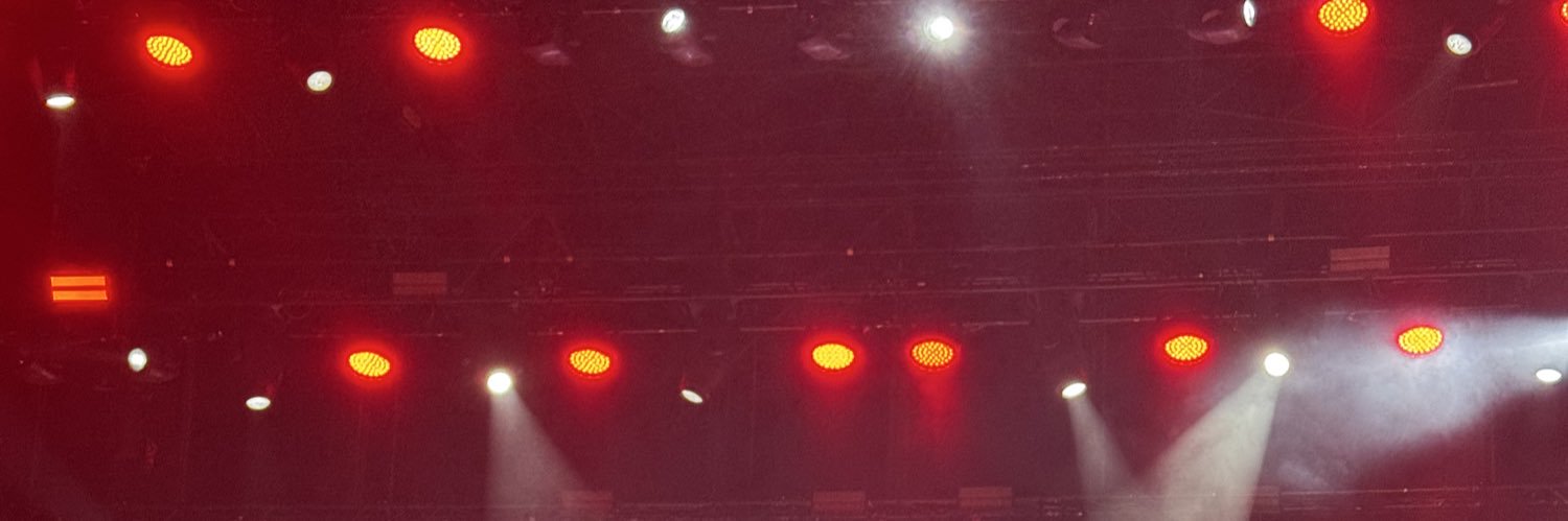 azulsobrenegro's profile banner image